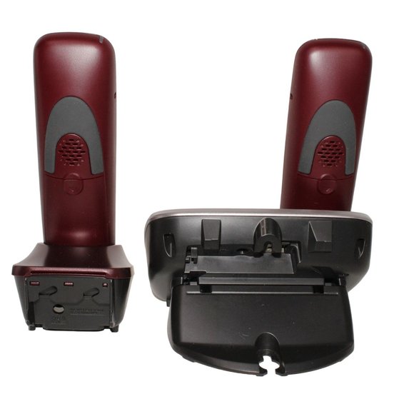 Panasonic KXTG6522 Cordless Telephone With Digital Answering Machine 2 Headsets - Picture 4 of 9